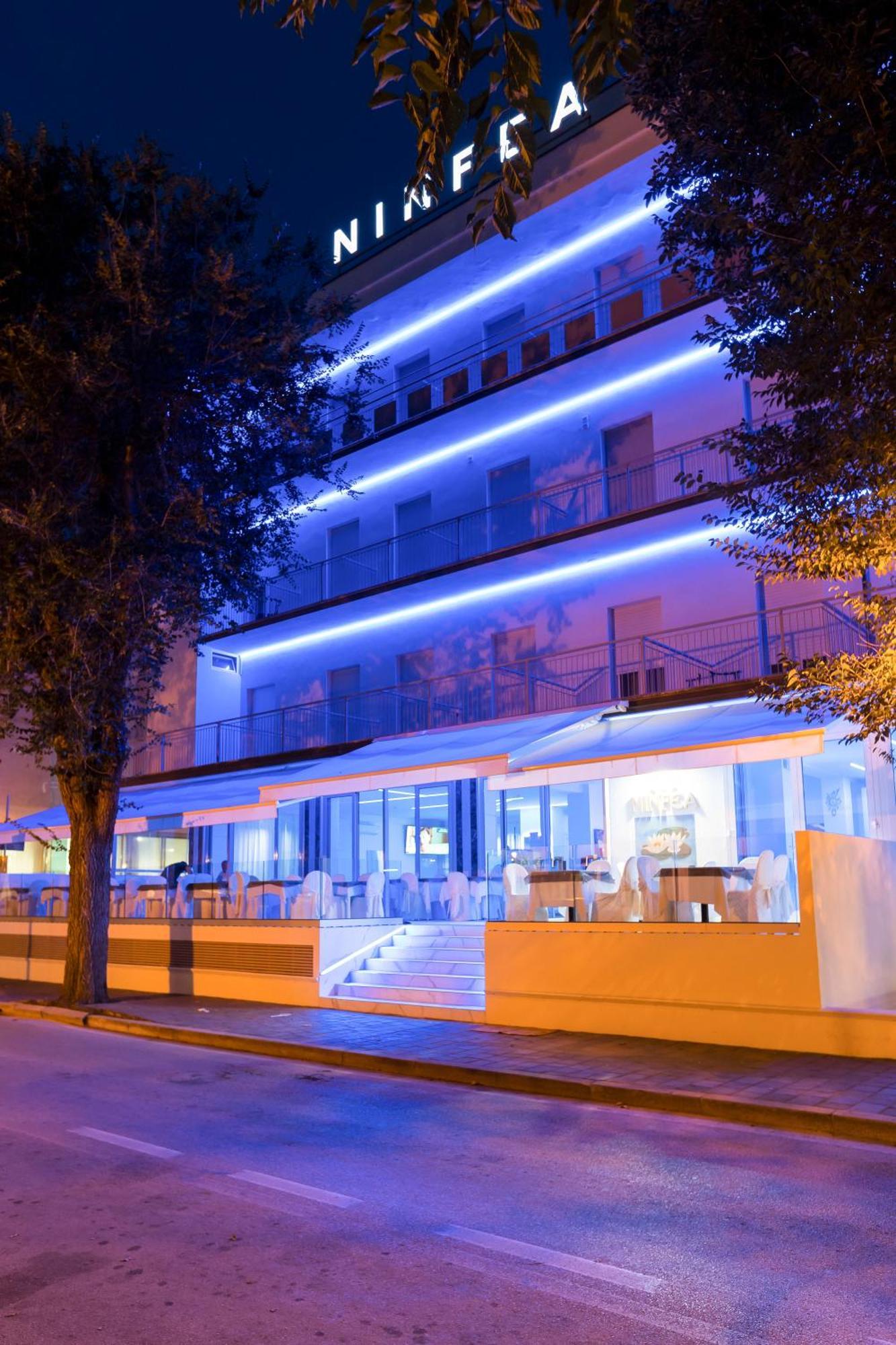 Hotel Ninfea Cattolica Exterior photo